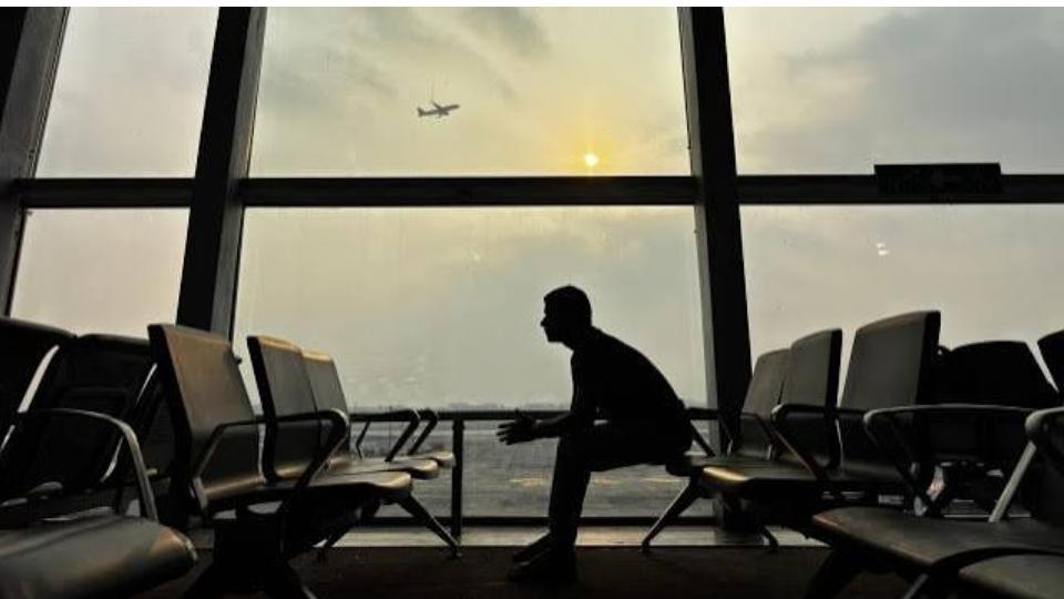 US Northeast Flights Disrupted By Air Traffic Center 