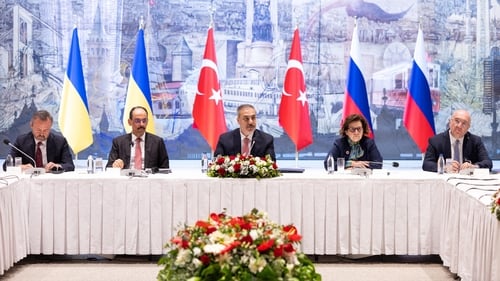 Russia and Ukraine Agree on Largest Prisoner Swap in Over Three Years