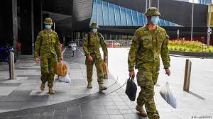 australiadeployshundredsofsoldiersinsydneytoenforcecovidlockdown