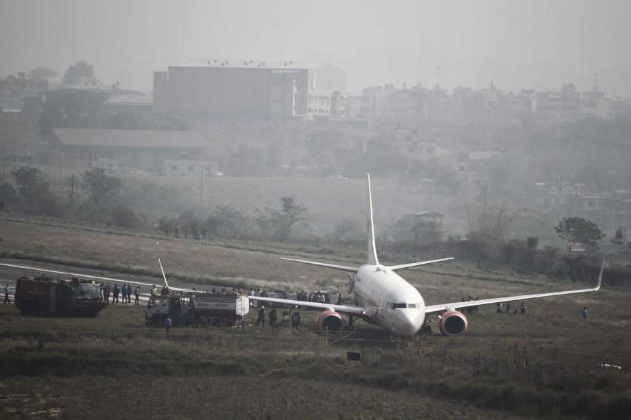 nepalsinternationalairportshutafterplaneskidsoffrunway