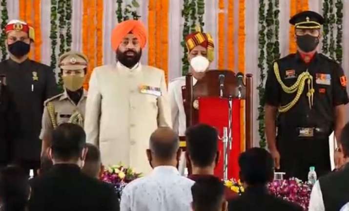 ltgengurmitsinghsworninasgovernorofuttarakhand