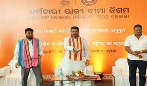 dharmendrapradhaninaugurates100bedesichospitalinangul