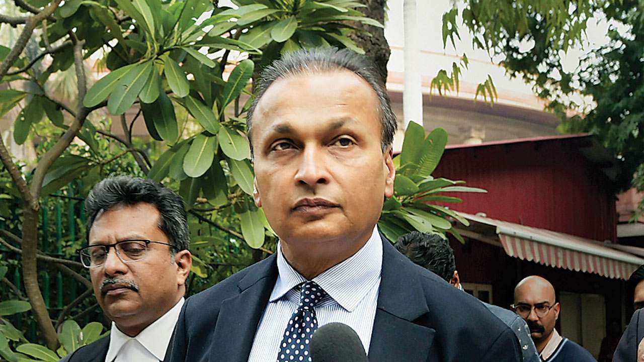 yesbank:anilambanifilesadjournmentapplicationbeforeed