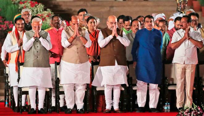 newlyappointedunionministerstakechargeoftheirministries