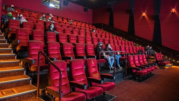theatreownerscryforhelp:whybeunfairtoustheyquestiondelhiandmumbai