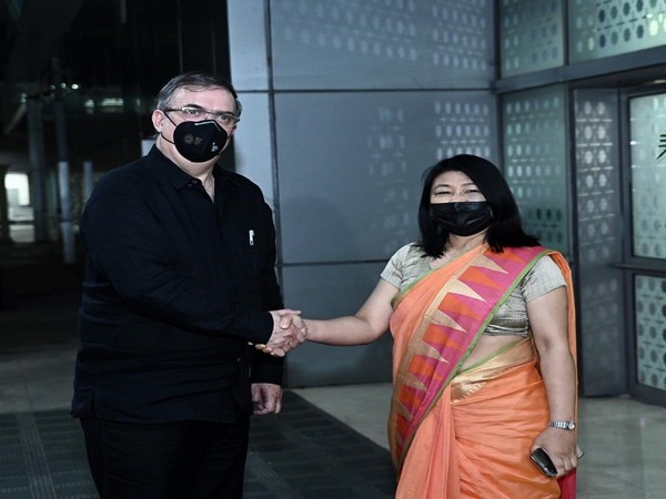 foreignministerofmexicomarceloebrardcasaubonarrivesinnewdelhi