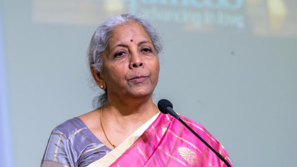 Nirmala Hits Back At MK Stalin Over Paddy Bonus Row