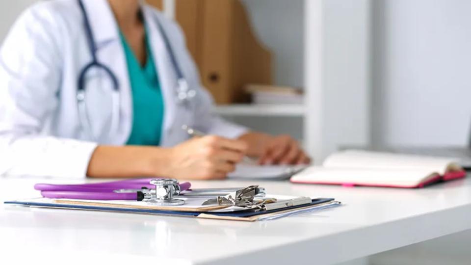karnatakaenhancessecurityforwomendoctorsamidrisingsafetyconcerns