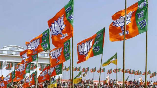 bjpannouncescandidateslistforbyelectionsinkarnataka