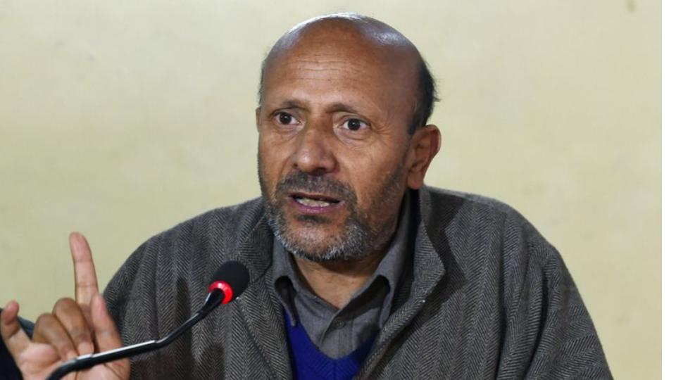 delhihcgrantsinterimbailtosheikhabdulrashidforfather?srituals