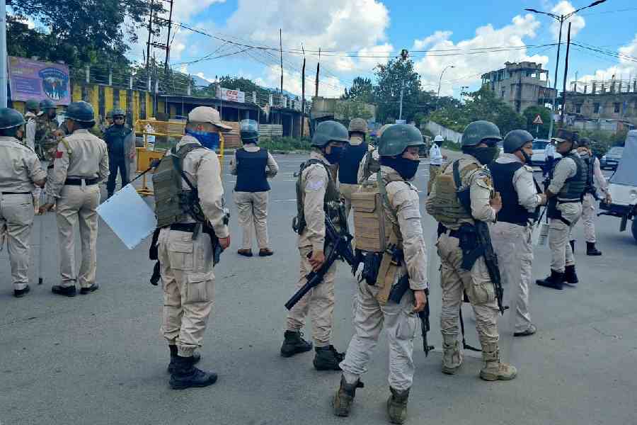 centralforcesdeployedinmorehmanipur