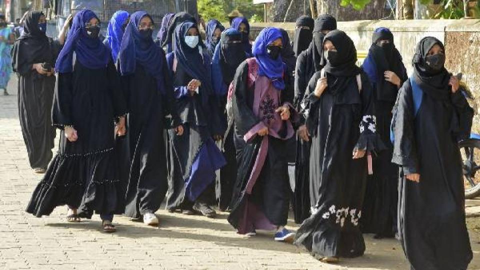 Maharashtra school denies admission on basis on religion, 3 booked