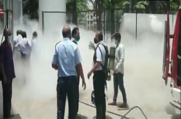 22covidpatientsdieafteroxygentankleaksinnashikhospital:maharashtra