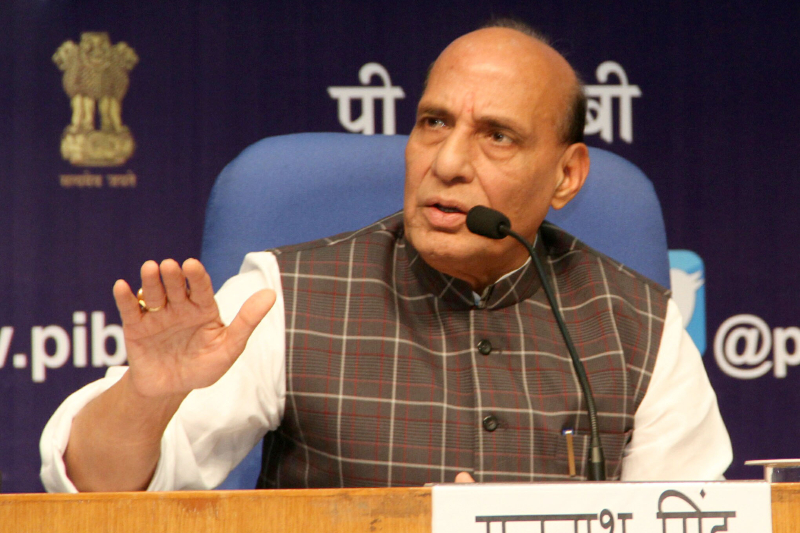 rajnathsinghtocelebratedussehrawithbsfjawanstoday