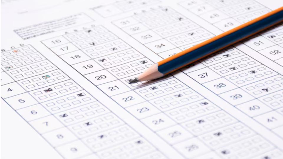 Technical Glitches Disrupt AIIMS Recruitment Re-Exam In Jaipur, Candidates Protest