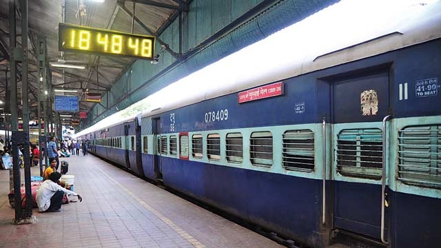 unionbudget2018:jaitleyannouncesrs148lakhcrforrailways