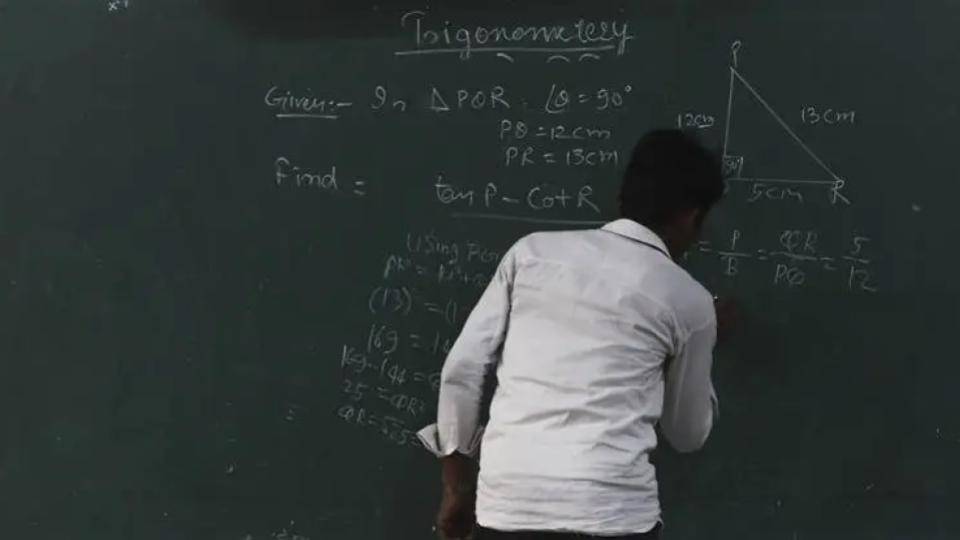 Teacher faces action after seven students faint in class in Bihar