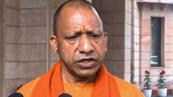 cmyogiadityanathaccusescongresssamajwadipartyofdefamingmahakumbh