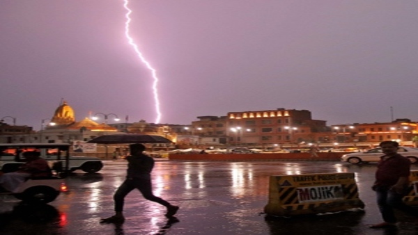 Late-night strong thunderstorm hits Rajasthan,12 Killed in Tonk