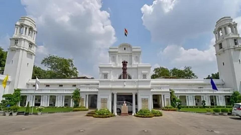 Bomb Threat To Delhi Assembly Triggers Massive Security Drill