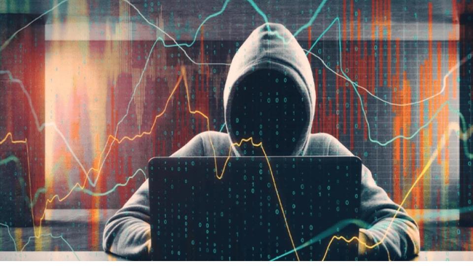 Couple loses Rs 21.9 lakh in Mumbai 