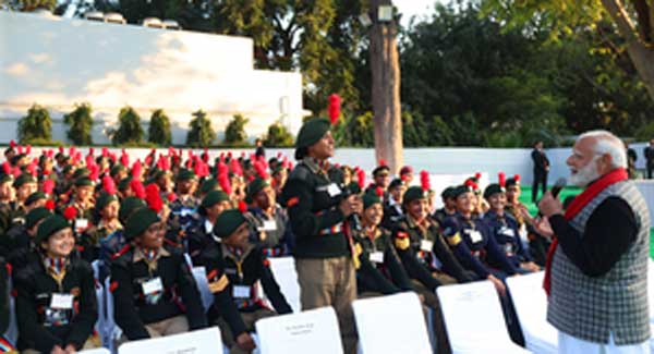 pmmodiurgeseveryonetoremainunitedandcommittedtostrengtheningthenationthroughcollectiveefforts