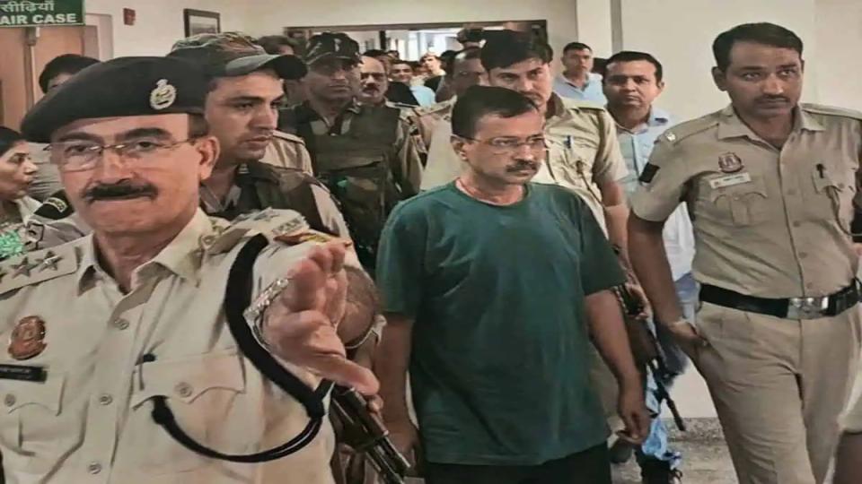 thisisdictatorshipsunitakejriwalondelhicm’sarrestbycbi