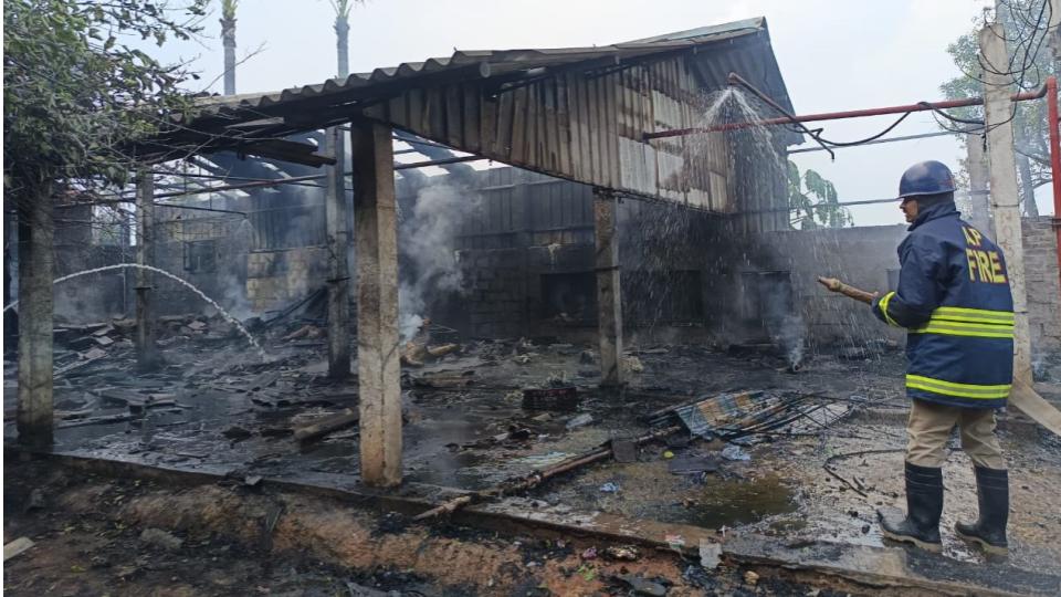 Six dead, two injured in fire accident at crackers manufacturing unit in AP