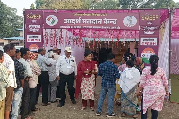 Polling For Third Phase Of Lok Sabha Elections Begins In 93 Constituencies