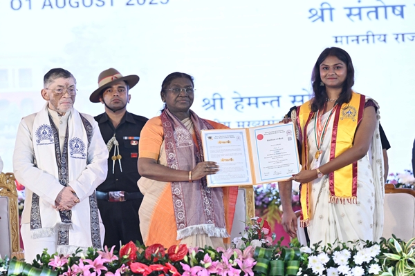 President Murmu appeals to students to act as catalysts in achieving goal of  Viksit Bharat