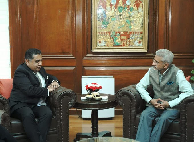 eamdrsjaishankarmeetsukministertariqahmadinnewdelhi