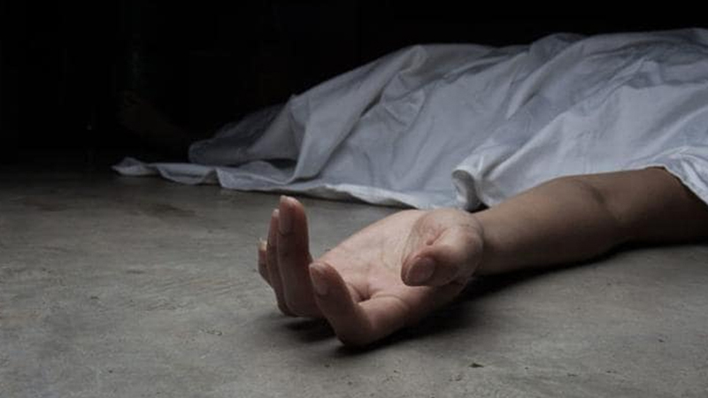 threesistersamongfourfounddeadinapartmentinsuratgujarat