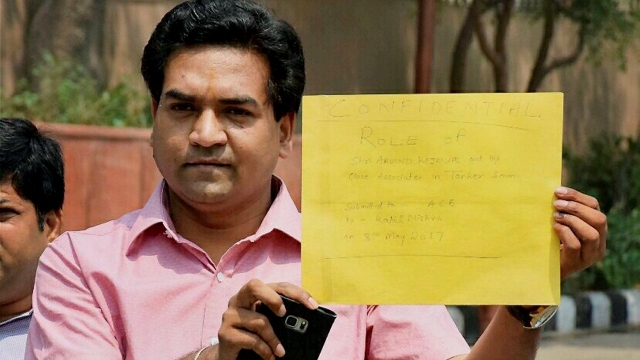 kapilmishratoholdexhibitionofdocumentsrelatedtodelhigovtscams