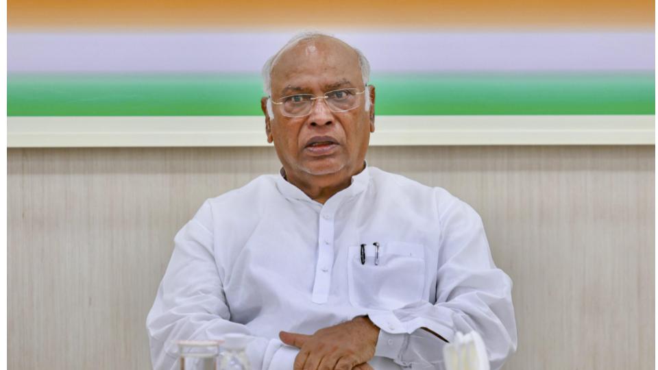 Mallikarjun Kharge Condoles Saudi Tragedy, Urges Centre to Aid Victim