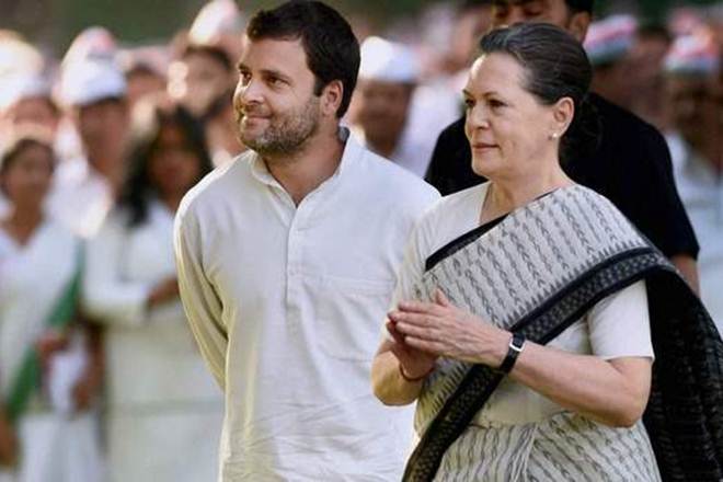 rahulgandhisettotakeoverascongresspresidentbeforegujaratpolls;crucialcwcmeettomorrow