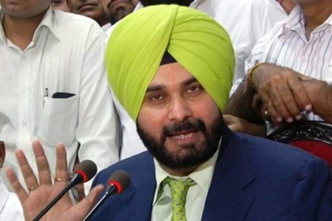 sidhumeetrahulgandhiwithdrawsresignationaspunjabcongresspresident