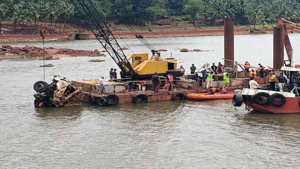 keralalorrydriver’sbodyfoundinriver2monthsafterkarnatakalandslide