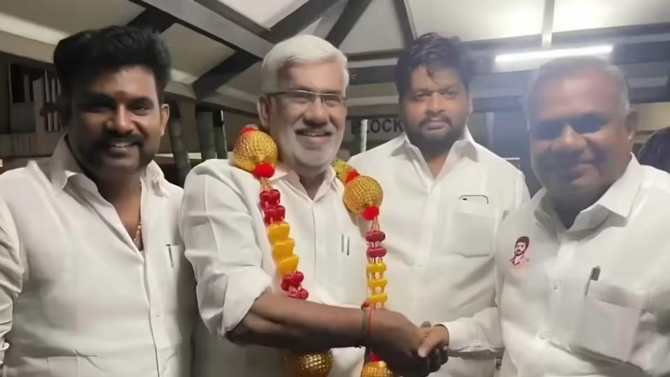 aiadmkexoduscontinuefourexministersjumpshiptotvk
