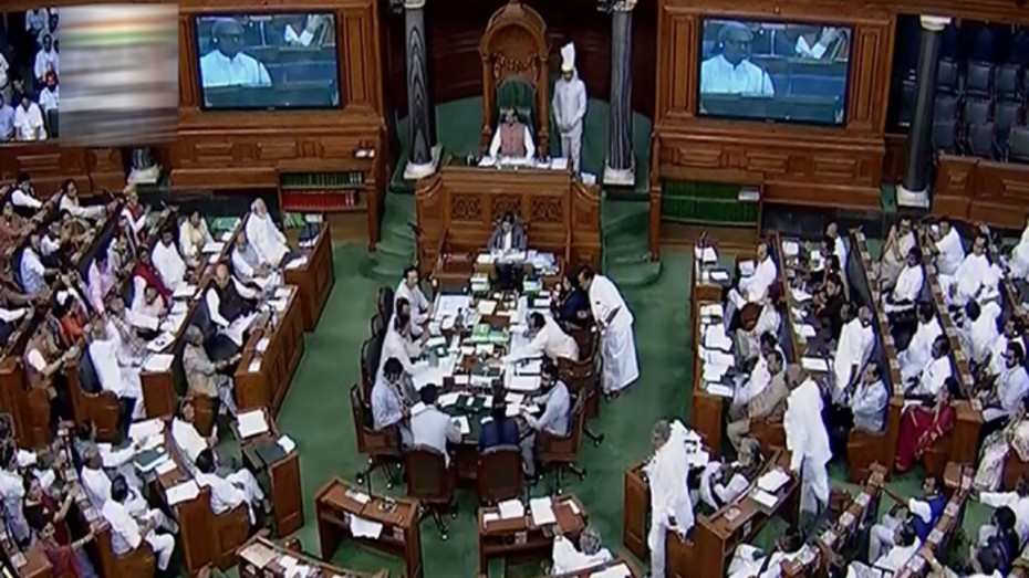 loksabharevokessuspensionofsevencongressmps