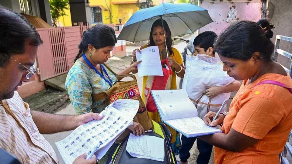EC extends SIR timeline in six states and Union territories