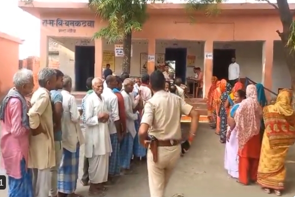 Polling Begins In 8 Parliamentary Constituencies in Bihar