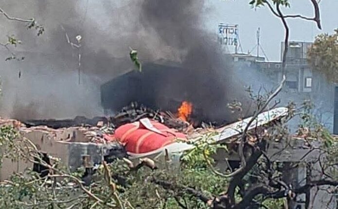 High-level committee probing AI plane crash holds first meeting