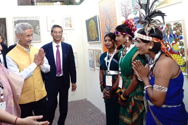governmentiscommittedtoworkingforthedevelopmentoftribalcommunities:drsjaishankar