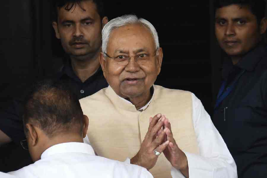Nitish Kumar to take part in NDA meeting amid speculations over his 