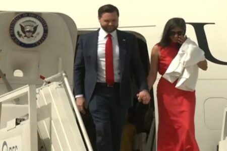 usvicepresidentjdvancearrivesinnewdelhifor4dayofficialvisit
