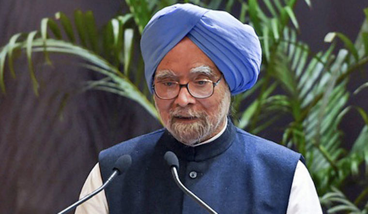 congresscanneverthinkofdisrespectingmanmohansingh:partyonmontekahluwaliasstatement