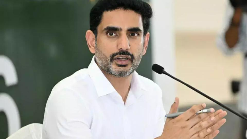 372 House-site Pattas Distributed In Mangalagiri, Andhra	