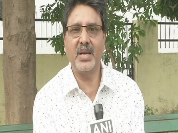 amuprofessordeniesallegationoftripletalaq
