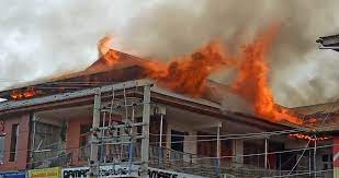 massivefiredamagessixhousesshoppingcomplexinhazratbaljk