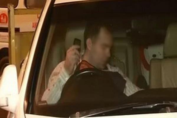 diplomathitsbikerwithspeedingcarassaultscop